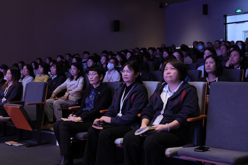 4ba89d12118321b34c61f5834ee36cc3.jpg 2V5A6774.JPG