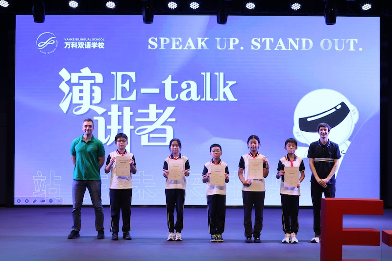 195a6a27c150e9e4a1a65c10cdd8d5f8.jpg 2V5A1424.JPG