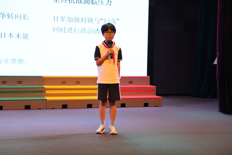 6F班张珈瑞、付高昇1.JPG